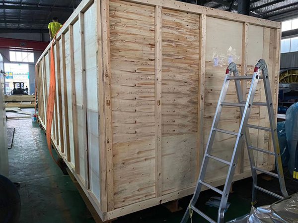 蒙山大型木包装箱出口的要求